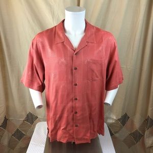 Tommy Bahama Men’s XL Dark Pink Button Shirt